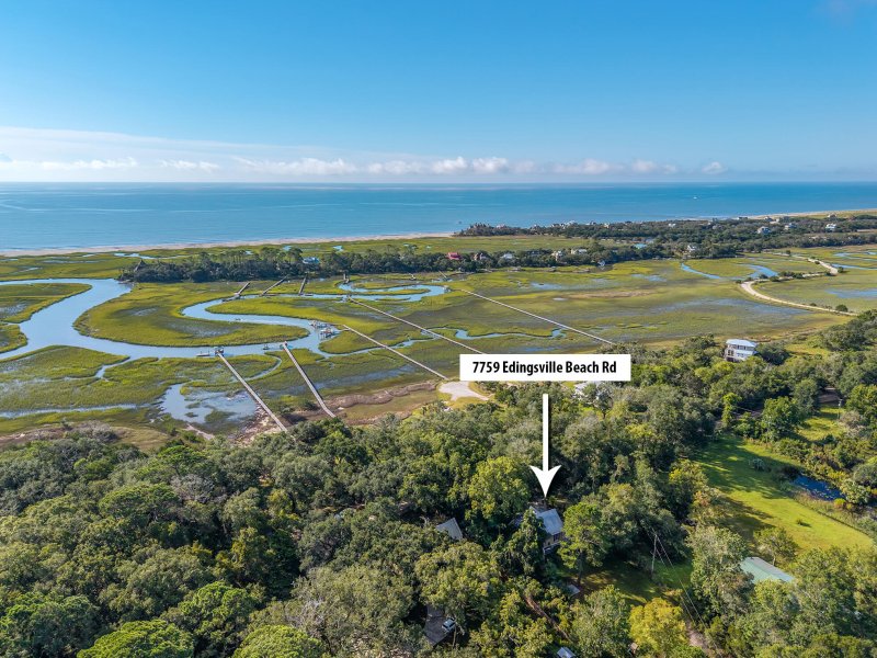 Property image 4 of 7759 Edingsville Beach Road in None, Edisto Island, SC 29438