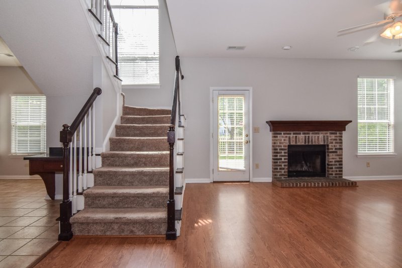 Property image 2 of 1827 Falling Creek Circle in Sweetgrass, Mount Pleasant, SC 29464