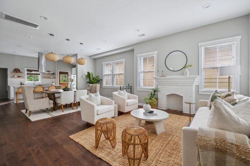 158 Darlington Avenue