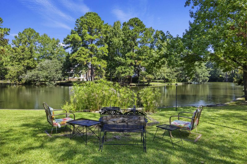 Property image 2 of 3168 Stanyarne Drive in Maclaura Hall, Charleston, SC 29414