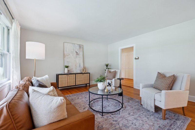 Property image 4 of 4968 Victoria Avenue in Park Circle, North Charleston, SC 29405