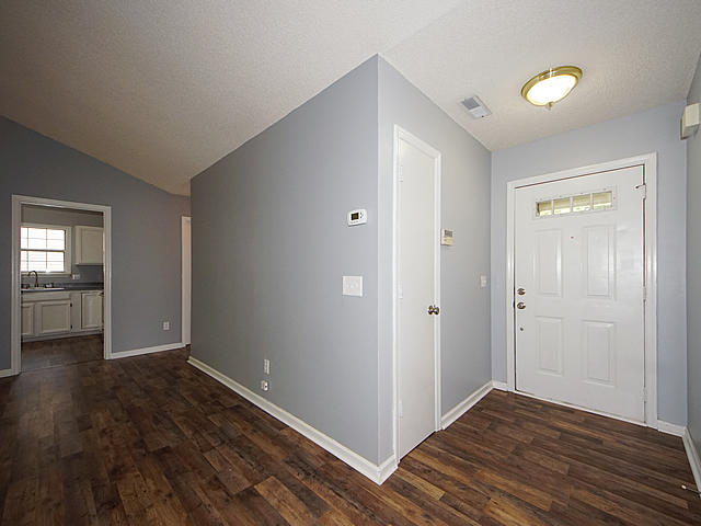 Property image 3 at 304 Merton Ct Court, Goose Creek, SC 29445