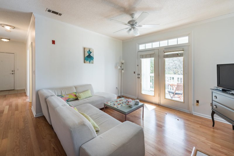 Property image 4 at 45 Sycamore Avenue 128, Charleston, SC 29407