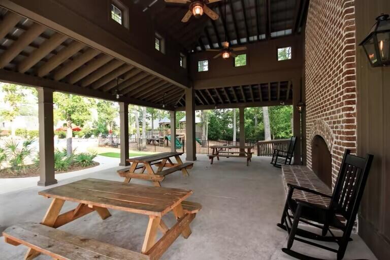 Property image 4 of 4151 Collins Drive in Carolina Bay, Charleston, SC 29414