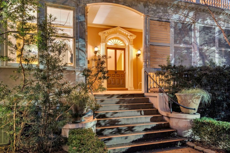 Property image 2 of 313 Meeting Street 24 in Downtown, Charleston, SC 29401