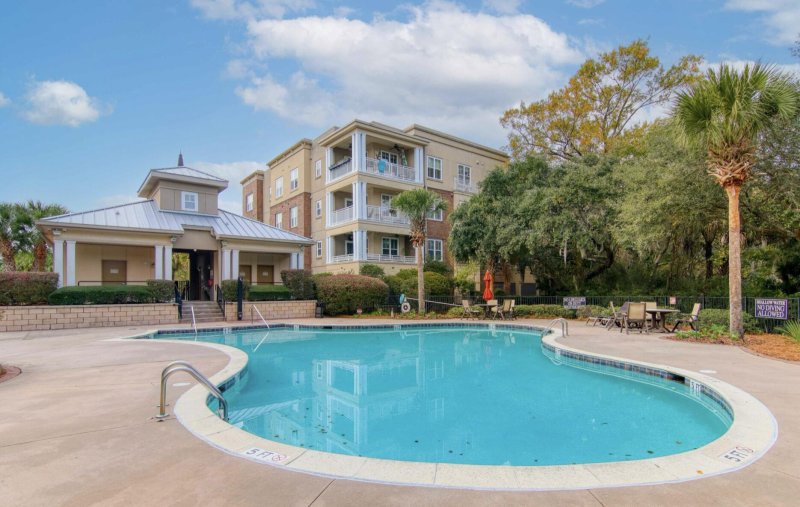 200 River Landing Drive 102d