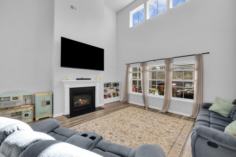 Property image 2 of 463 Richfield Way in Cane Bay Plantation, Summerville, SC 29486