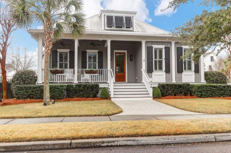 906 Tupelo Bay Drive