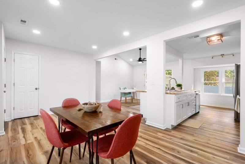 Property image 5 of 30 Oak Grove Road in Willowbrook, Goose Creek, SC 29445