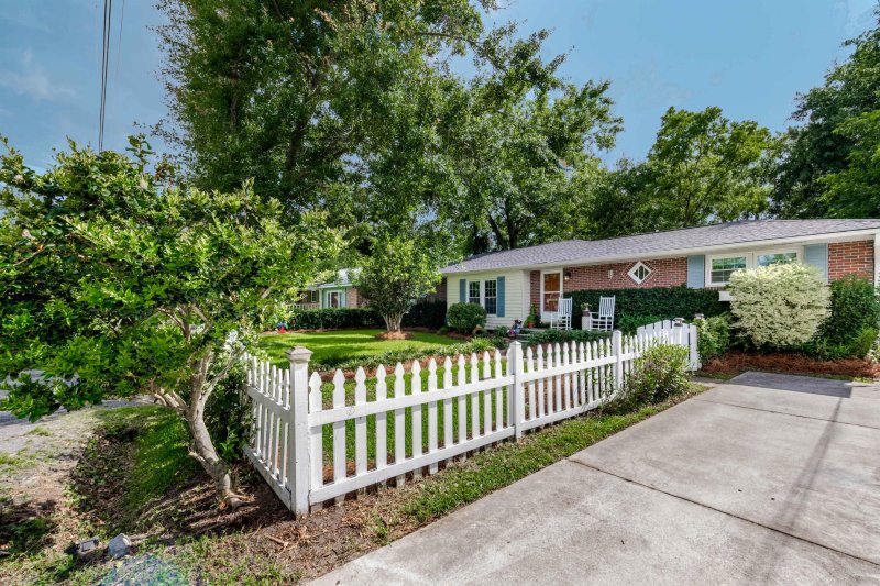 Property image 5 at 721 Longfellow Road, Charleston, SC 29407