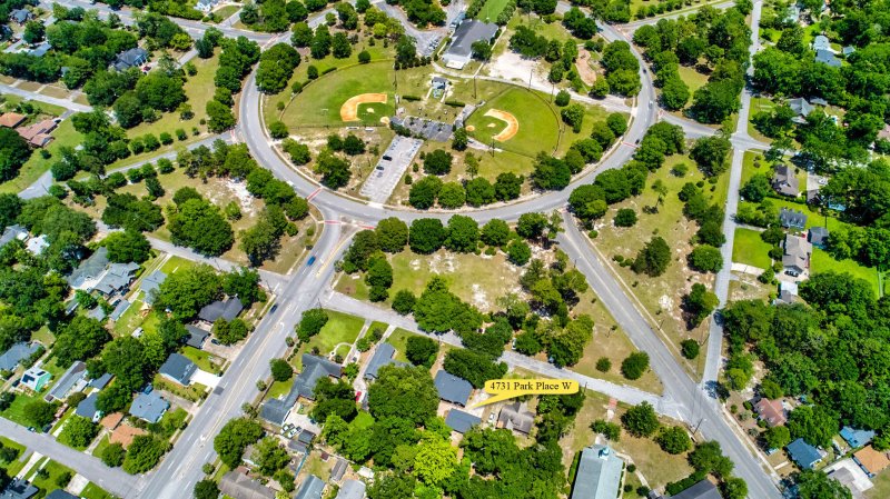 4731 Park Pl W