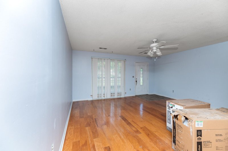 Property image 3 of 136 Tall Spruce Drive in Conifer Hall, Moncks Corner, SC 29461