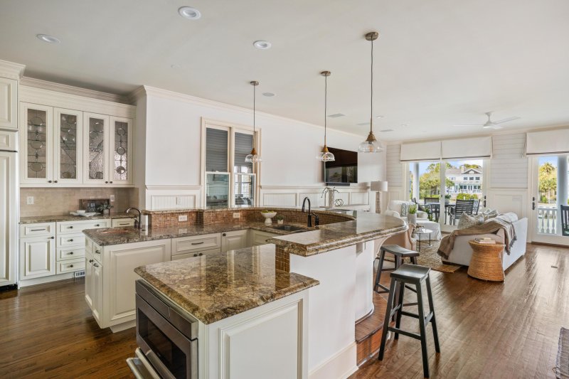 Property image 4 at 39 Morgan Place Drive, Isle of Palms, SC 29451