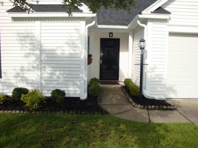 Property image 2 at 205 Burton Avenue, Summerville, SC 29485