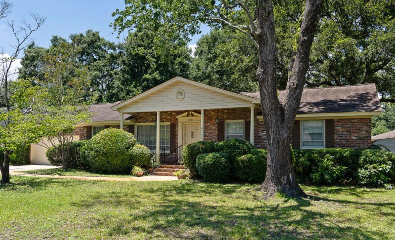 1308 Coleridge Street