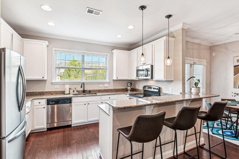 Property image 4 at 4070 Hartland Street, Charleston, SC 29414