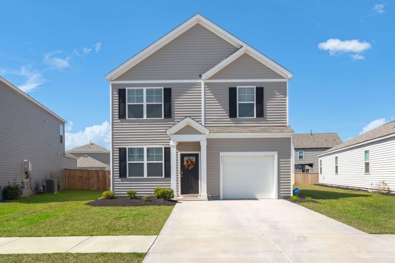 Property image 5 of 617 Sweet Ramble Way in Cane Bay Plantation, Summerville, SC 29486