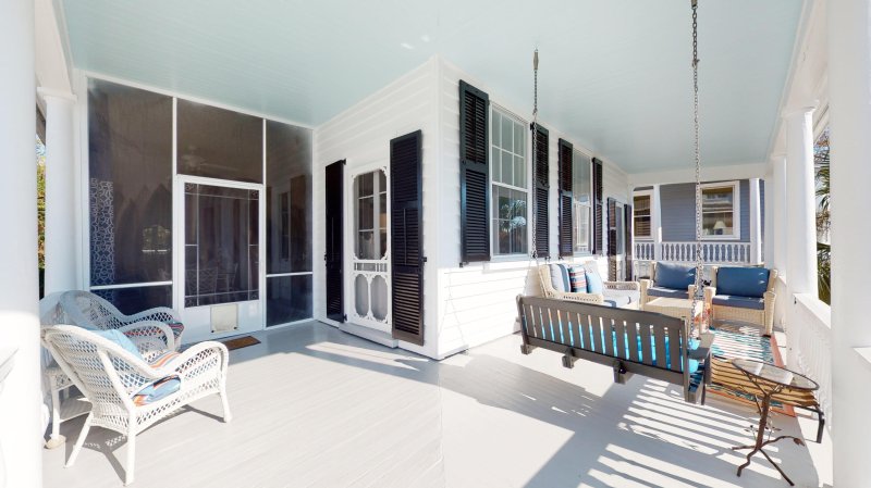 Property image 5 at 138 Broad Street C, Charleston, SC 29401