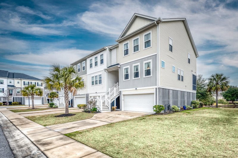 Property image 2 at 307 Lanyard Street, Johns Island, SC 29455