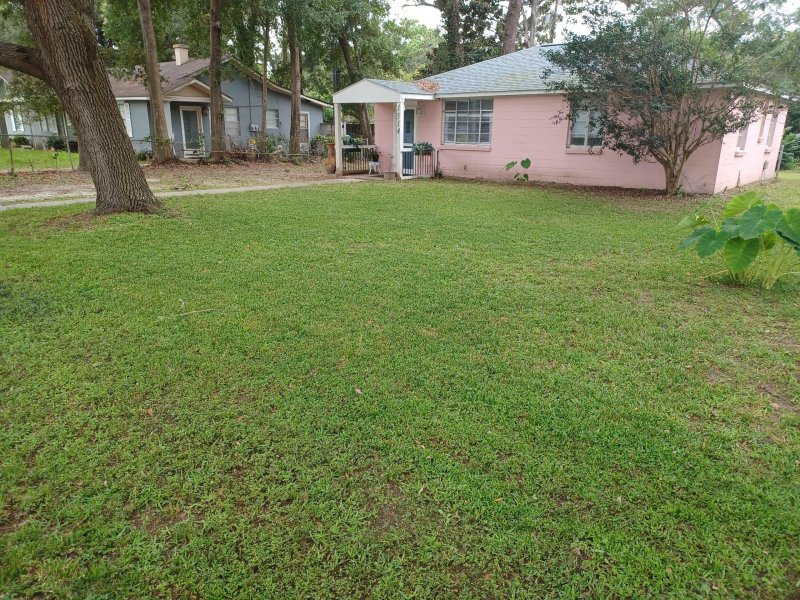 Bayfront, Charleston Community