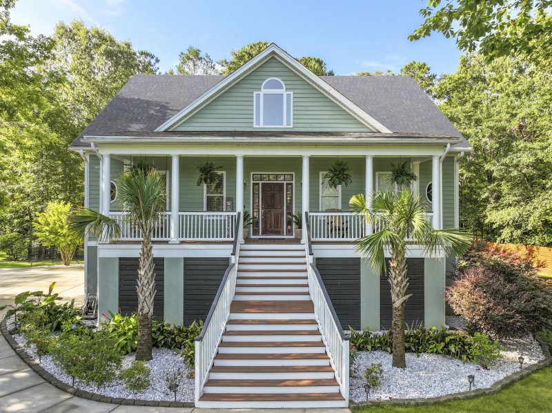 Property image 2 at 800 Enclave Terrace, Summerville, SC 29483