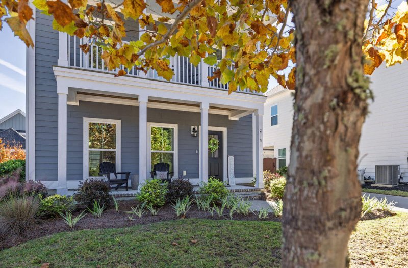 Property image 4 of 2715 August Road in The Gardens of Whitney Lake, Johns Island, SC 29455