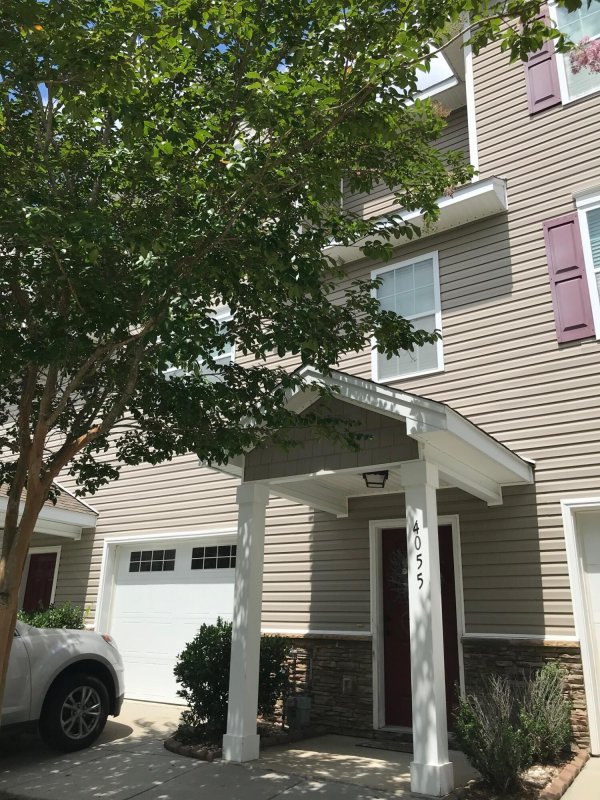 4055 Hartland Street