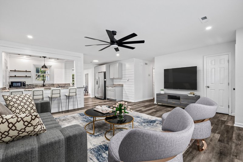 Greenhurst, Summerville Community