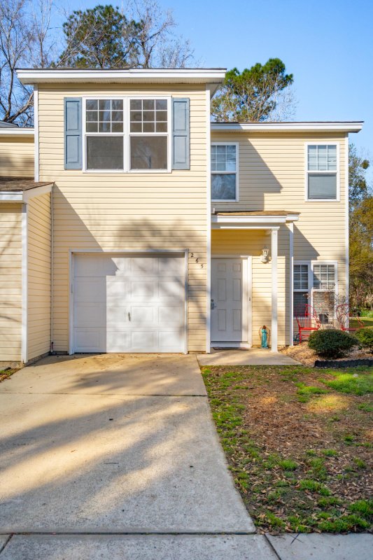 265 Grand Oaks Drive Drive