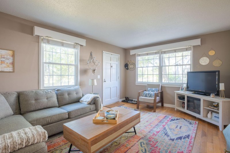 Property image 4 at 4812 Parkside Drive, North Charleston, SC 29405