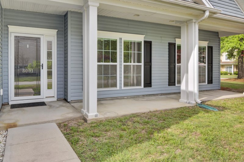 Property image 4 at 8001 Hydrangea Lane, Hanahan, SC 29410