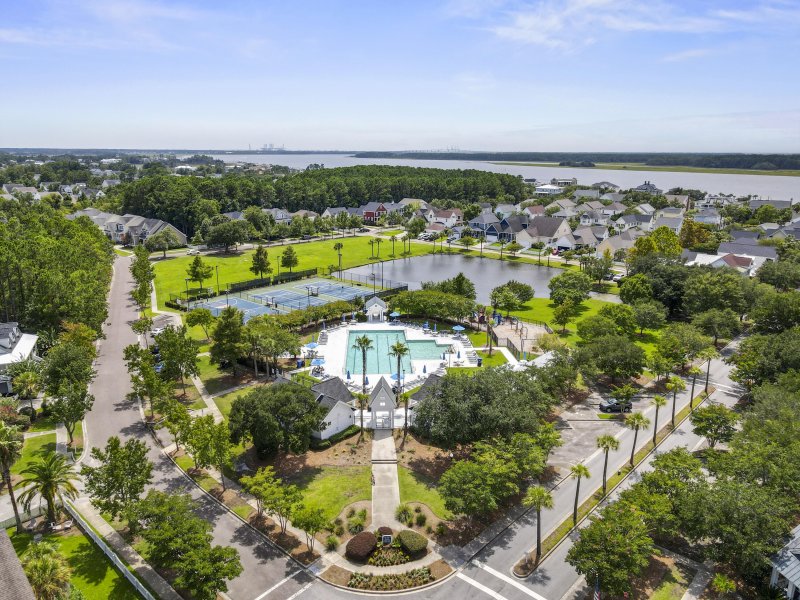 Property image 4 at 2125 Sandy Point Lane, Mount Pleasant, SC 29466