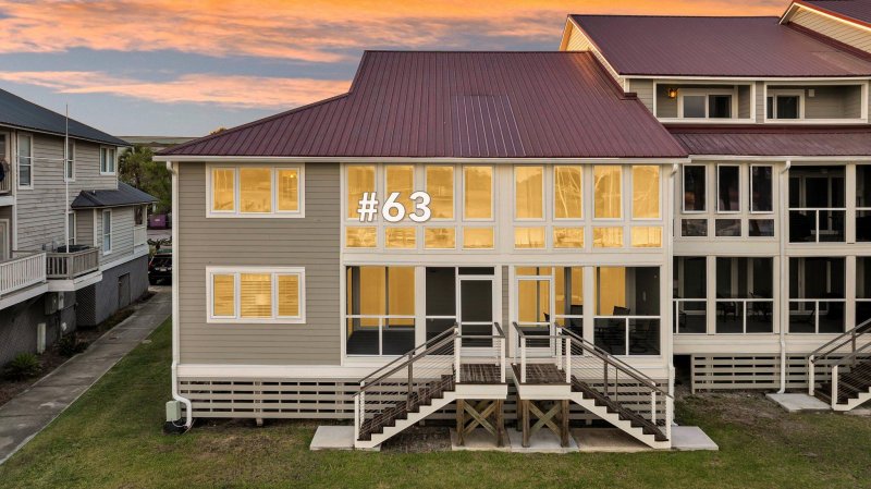 Property image 2 of 63 Mariners Cay in Mariners Cay, Folly Beach, SC 29439