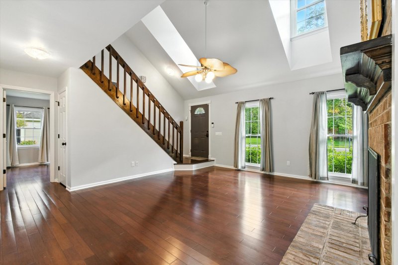 Property image 5 at 902 Essex Drive, Summerville, SC 29485