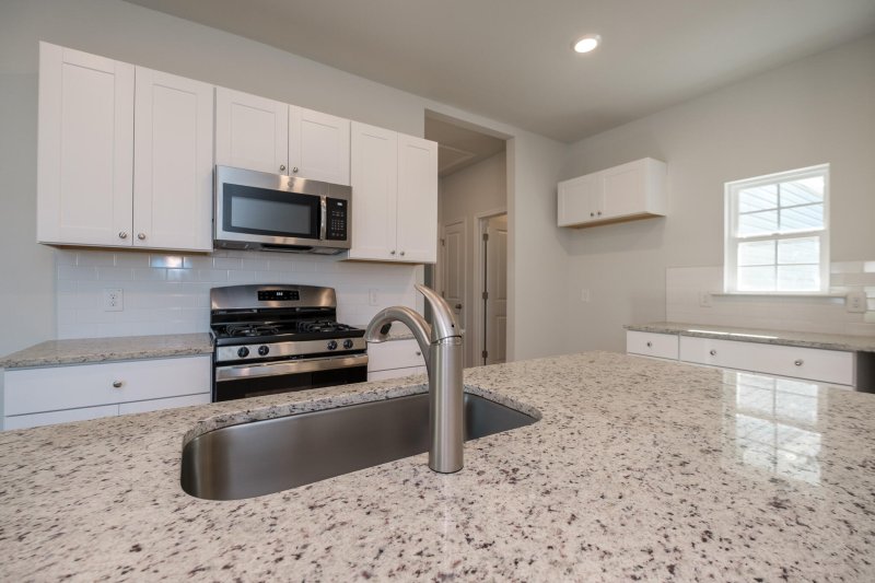 Property image 4 of 554 Merrywood Drive in Grand Bees, Charleston, SC 29414