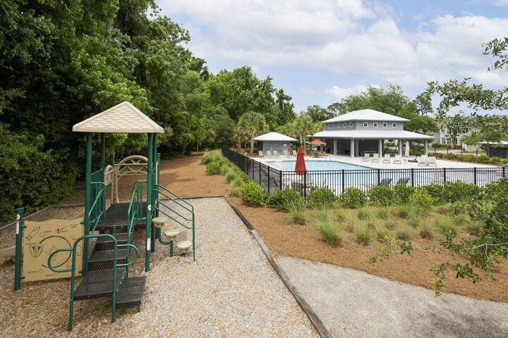 Property image 2 of 1164 Sharpestowne Court in Porchers Preserve, Mount Pleasant, SC 29466