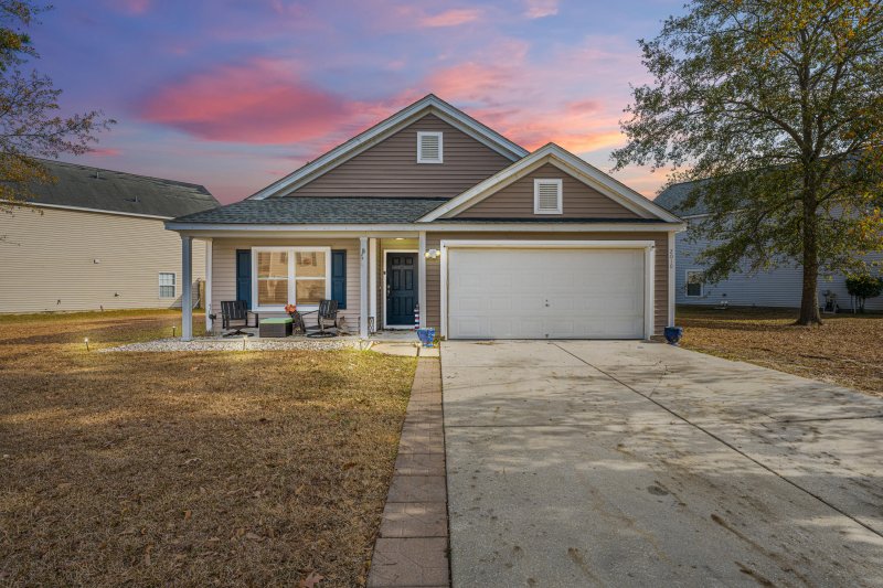 2010 Cripplecreek Drive