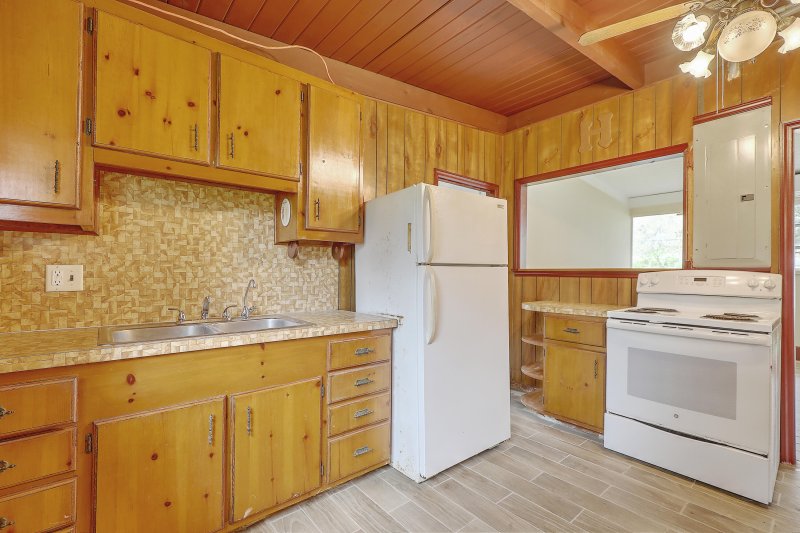 Property image 3 at 1986 Raina St, Johns Island, SC 29455