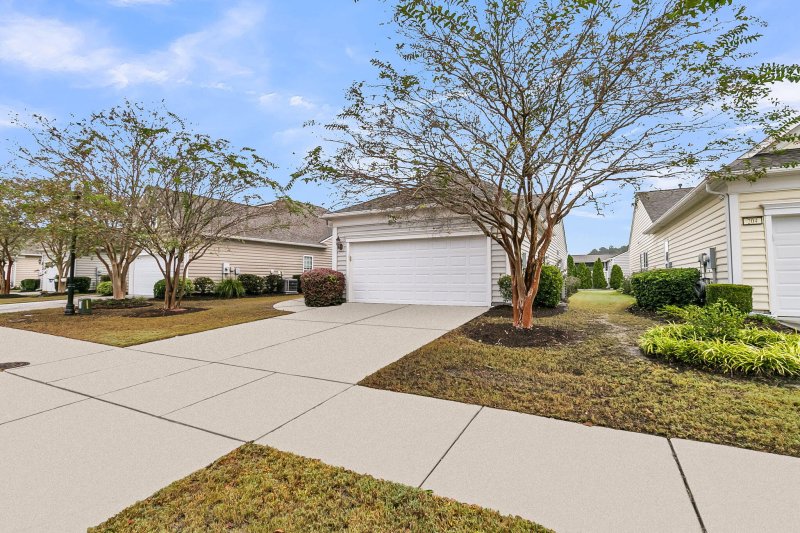 Property image 4 of 206 Sternside Run Avenue in Cane Bay Plantation, Summerville, SC 29486