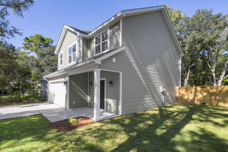 Property image 2 at 1547 Traywick Avenue, Johns Island, SC 29455