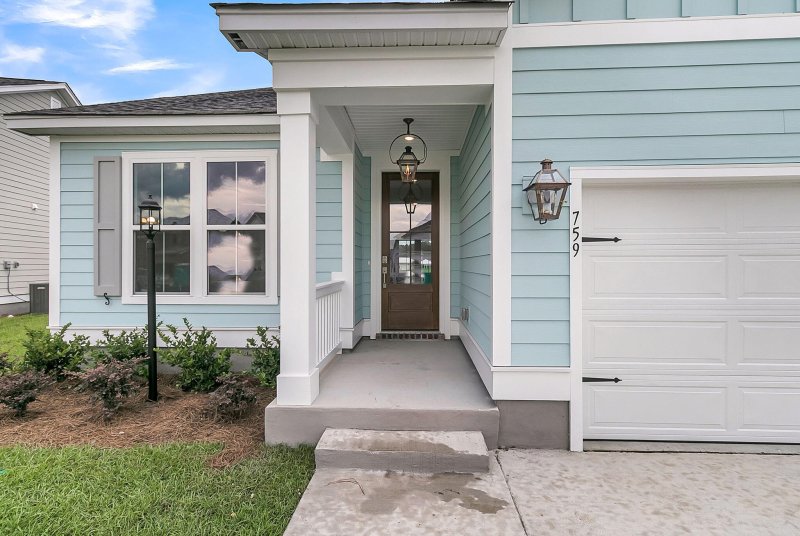 Property image 2 of 759 Maynard Lane in Cane Bay Plantation, Summerville, SC 29486