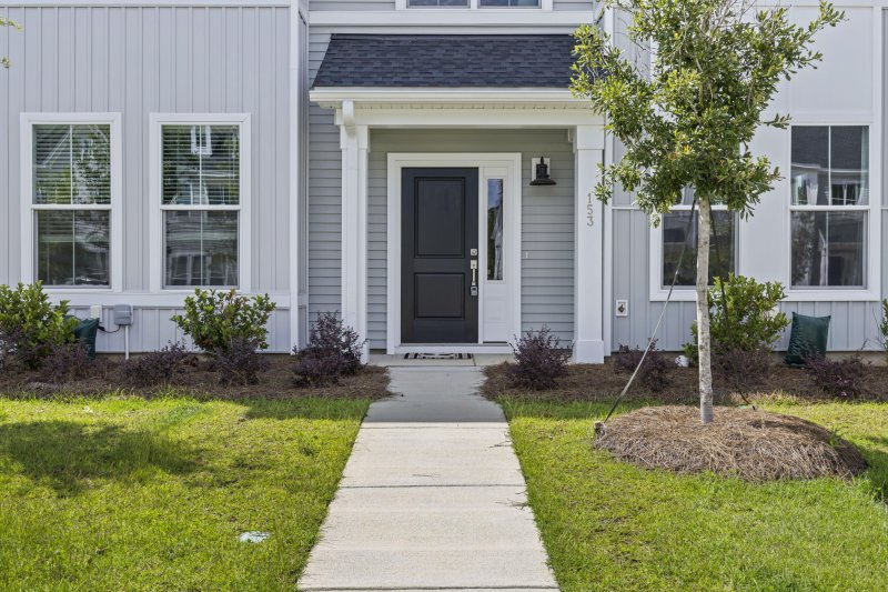 Property image 3 of 153 O Malley Drive in Six Oaks, Summerville, SC 29483