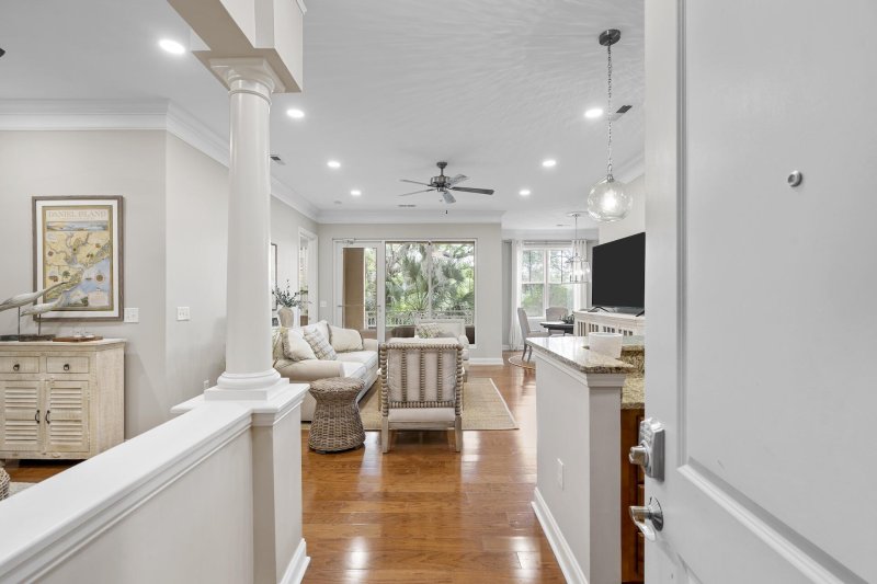 Property image 4 at 200 River Landing Drive H106, Charleston, SC 29492