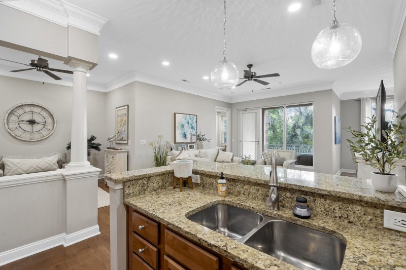 Property image 5 at 200 River Landing Drive H106, Charleston, SC 29492