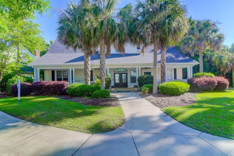 Property image 4 at 45 Sycamore Avenue 1711, Charleston, SC 29407