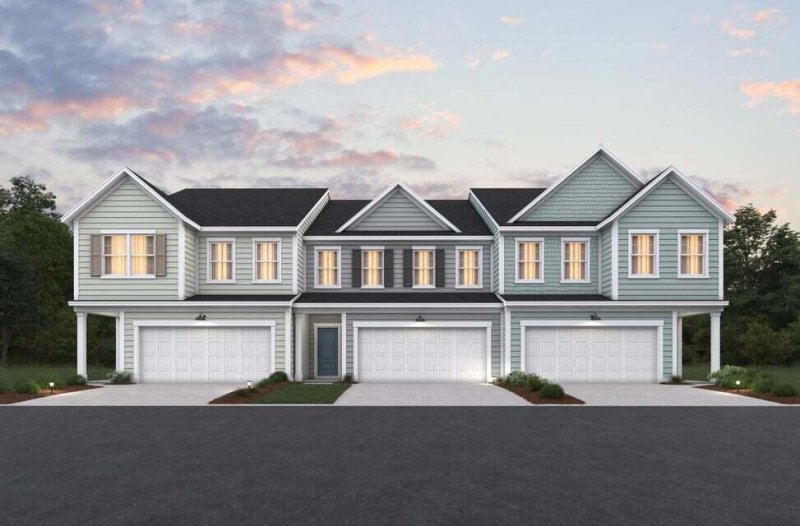 Ashley Walk Townes, Charleston Community