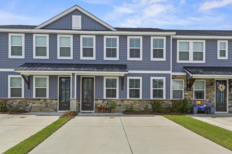 7763 Park Gate Drive