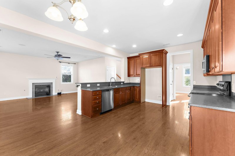 Property image 4 of 122 Scrapbook Lane in Reminisce, Summerville, SC 29483