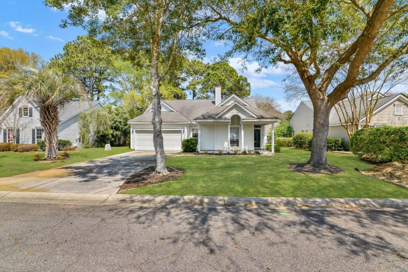 Property image 3 at 475 Old Carolina Court, Mount Pleasant, SC 29464