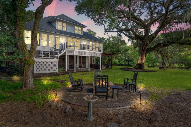 Property image 2 of 4922 Polo Lane in Plantation at Stono Ferry, Hollywood, SC 29449